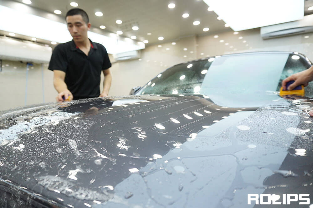 車衣怎么貼？汽車貼車衣詳細(xì)步驟流程教程（8）